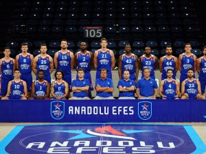Anadolu Efes, Ea7 Olimpia Milano Deplasmanında
