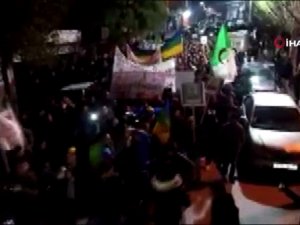 Cezayir’de Seçim Karşıtı Halk Sokağa İndi