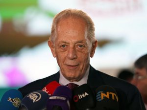 Faruk Süren: "Aday Olmayacağım"