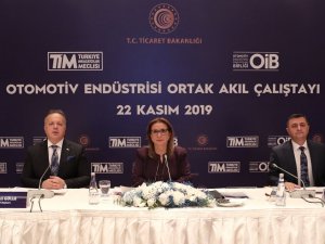 Ticaret Bakanı Pekcan Otomotiv Sektörünün Temsilcileriyle Bir Araya Geldi
