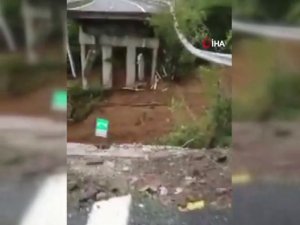 İtalya’da Şiddetli Yağışlar Nedeniyle Viyadük Çöktü