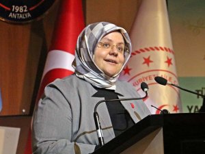 Bakan Selçuk: "Adliyelerde ’Adli Destek Birimleri’ Oluşturacağız"