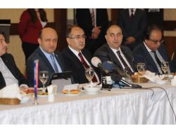 Bilim Sanayi Ve Teknoloji Bakanı Fikri Işık Manisalı Sanayicilerle Buluştu