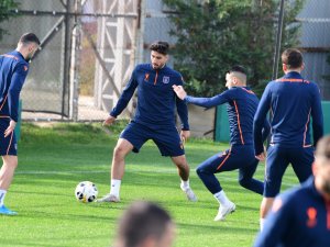 Başakşehir, Roma Maçının Hazırlıklarını Sürdürdü
