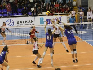 2020 Cev 17 Yaş Altı Kızlar Avrupa Şampiyonası: Türkiye: 3 - Yunanistan: 0