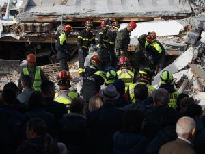 Arnavutluk’ta Depremin Bilançosu Artıyor: 27 Ölü