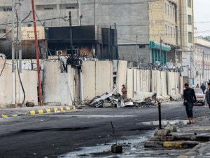 Göstericilerin Öldürüldüğü Zikar’da Vali İstifa Etti