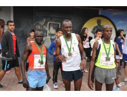 Tarsus Yarı Maratonu Koşuldu