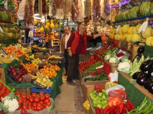 Aşeren Eşleri İçin Bu Manava Koşuyorlar