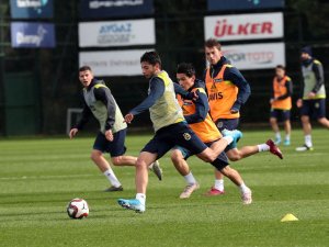Fenerbahçe, İstanbulspor Maçı Hazırlıklarına Başladı