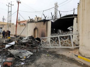 Irak’ta İran Başkonsolosluğu Yine Ateşe Verildi