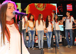 Rizeli Liseliler İstanbul'da Sahne Aldı