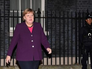 Merkel’den Dörtlü Zirve Sonrası Açıklama