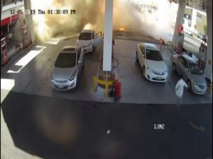 Medine’de Benzin İstasyonunda Patlama