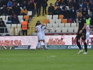 Sivasspor, Yeni Malatyaspor’u 3 Golle Geçti