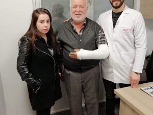 Odun Keserken Tendonları Ve Sinirleri Kesilmişti Şimdi...