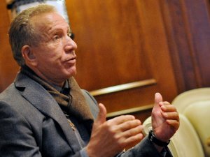 Handke, Kosova’da İstenmeyen Kişi İlan Edildi