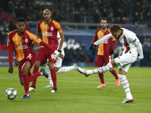 Uefa Şampiyonlar Ligi: Paris Saint-germain: 5 - Galatasaray: 0
