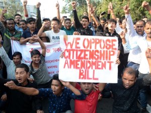 Hindistan’da Vatandaşlık Yasası Kaosu Büyüyor