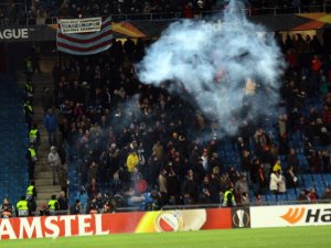Basel - Trabzonspor Maçında Türk Taraftarlara Çirkin Saldırı