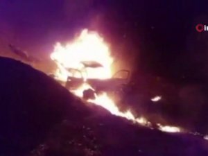 Petrol Yüklü Pikap Otobüsle Çarpıştı: 15 Ölü