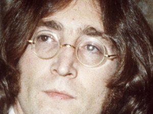 John Lennon’un Gözlüğü 170 Bin Euro’ya Satıldı