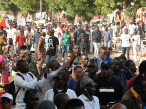 Senegalliler, Elektrik Zammını Protesto Etti