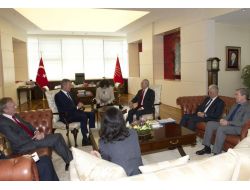 Kılıçdaroğlu, Almanya Eski Cumhurbaşkanı Wulff İle Görüştü