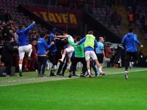 Galatasaray-ankaragücü Karşılaşmasından Notlar