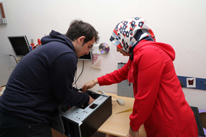 Rize'de Okullara "Kardeş Eli" Değiyor