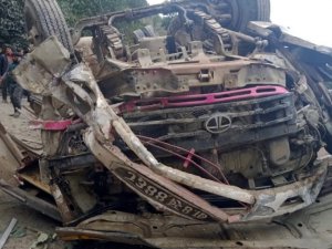 Nepal’de Otobüs Şarampole Yuvarlandı: 14 Ölü, 16 Yaralı