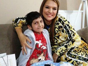 14 Yaşındaki Hicran, 5 Yıldır Lösemi İle Mücadele Ediyor