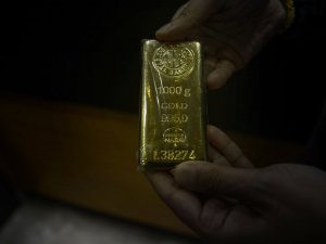 Faiz İndirimi Altına Olan Talebi Artırdı