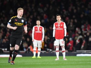 Arsenal Kabustan Uyanamıyor!