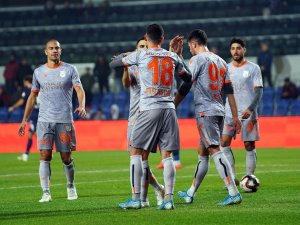 Ziraat Türkiye Kupası: Medipol Başakşehir: 2 - Hekimoğlu Trabzon Fk: 0 (Maç Sonucu)