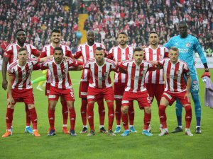 Sivasspor’un Gençlerbirliği Kafilesi Belli Oldu: 4 İsim Kadroda Yok!