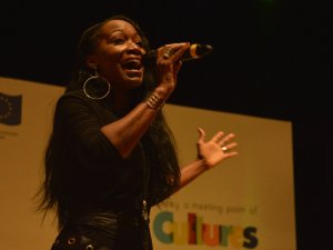 Abd’li Şarkıcı Della Miles Eskişehir’de Konser Verdi