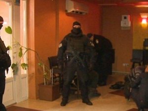 Ukrayna Polisinden 715 Ekiple Dev Kumar Operasyonu