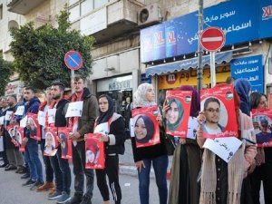 İsrail Hapishanelerindeki Filistinli Mahkumlara Destek İçin İnsan Zinciri