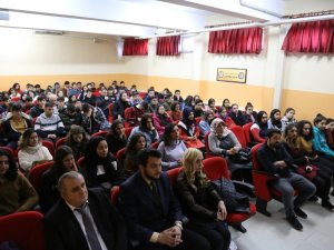 Prof. Dr. Ersan Bocutoğlu, Hopa Ve Kemalpaşa’da Öğrencilerle Buluştu
