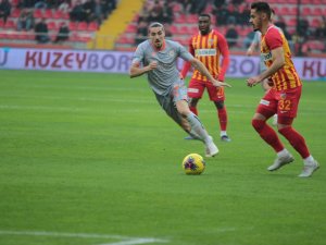 Süper Lig: İm Kayserispor: 1 - Medipol Başakşehir: 4 (Maç Sonucu)