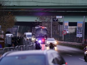 Derbi Öncesi Takım Otobüsleri Stada Ulaştı