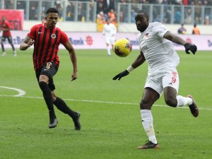 Sivasspor’un 7 Maçlık Galibiyet Serisi Sona Erdi
