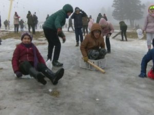 Uludağ Kara Hasret Kaldı