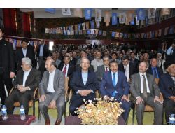 Bakan Elvan'dan Sosyal Medya Şirketlerine Uyarı