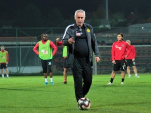 Eskişehirspor’da Coşkun Demirbakan Dönemi Sona Erdi