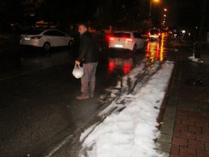 Antalya Beyaza Büründü, Herkes Kar Yağdı Sandı