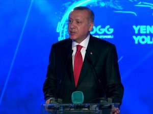 ’Devrin Otomobilinin Önünü Kesemeyecekler’