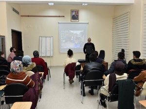 Kahveci Genç Fotoğrafçılarla Buluştu