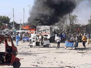 Somali’de Bomba Yüklü Araçla Saldırı: 5 Ölü